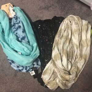 Four infinity scarves bundle
